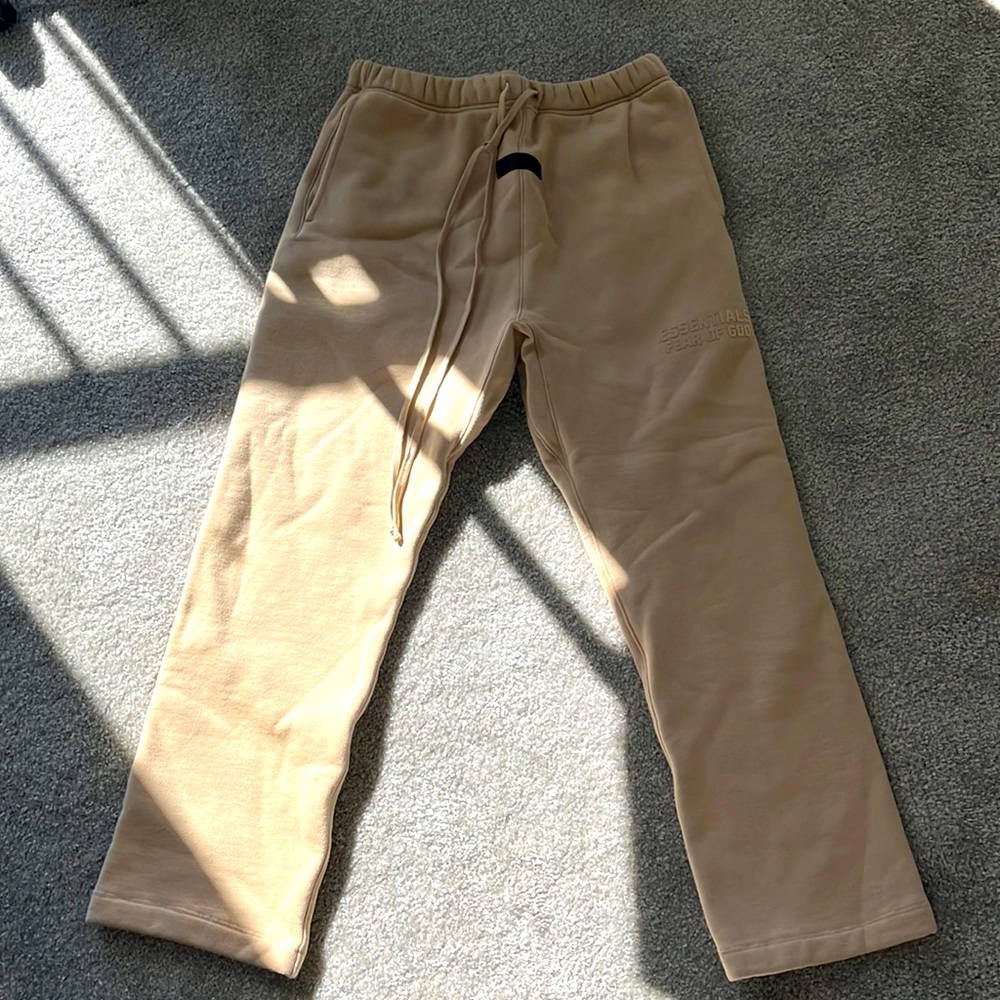 Tan Authentic Essential sweatpants size small worn once.